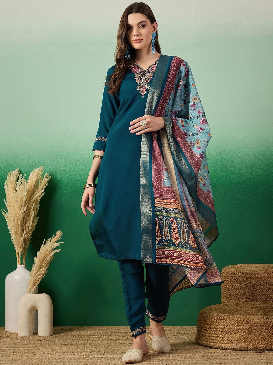 

Sangria Women Embroidered Straight Kurta With Trouser & Dupatta Set, Teal
