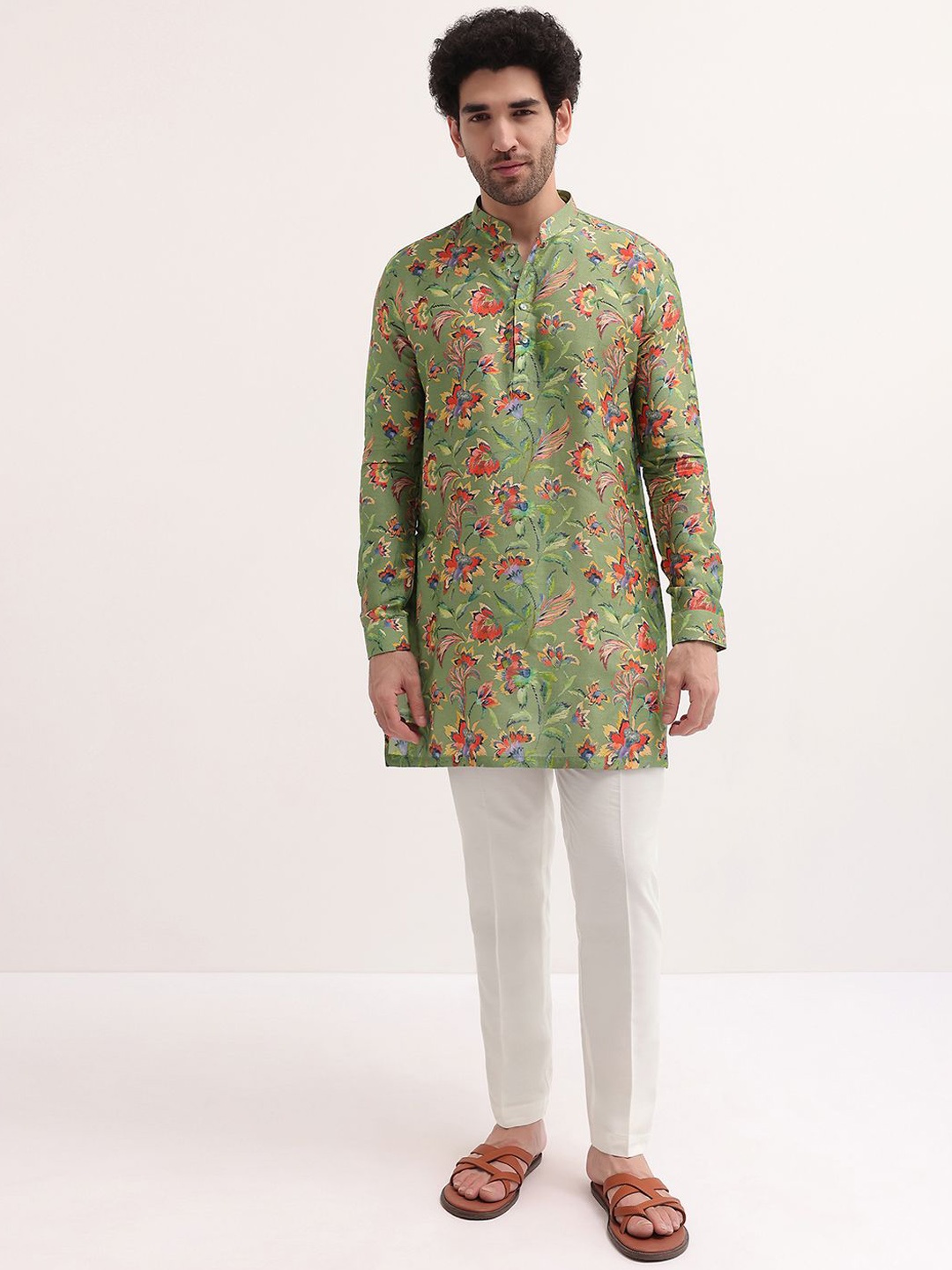 KALKI Fashion Men Floral Printed Regular Kurta With Trousers, Green
