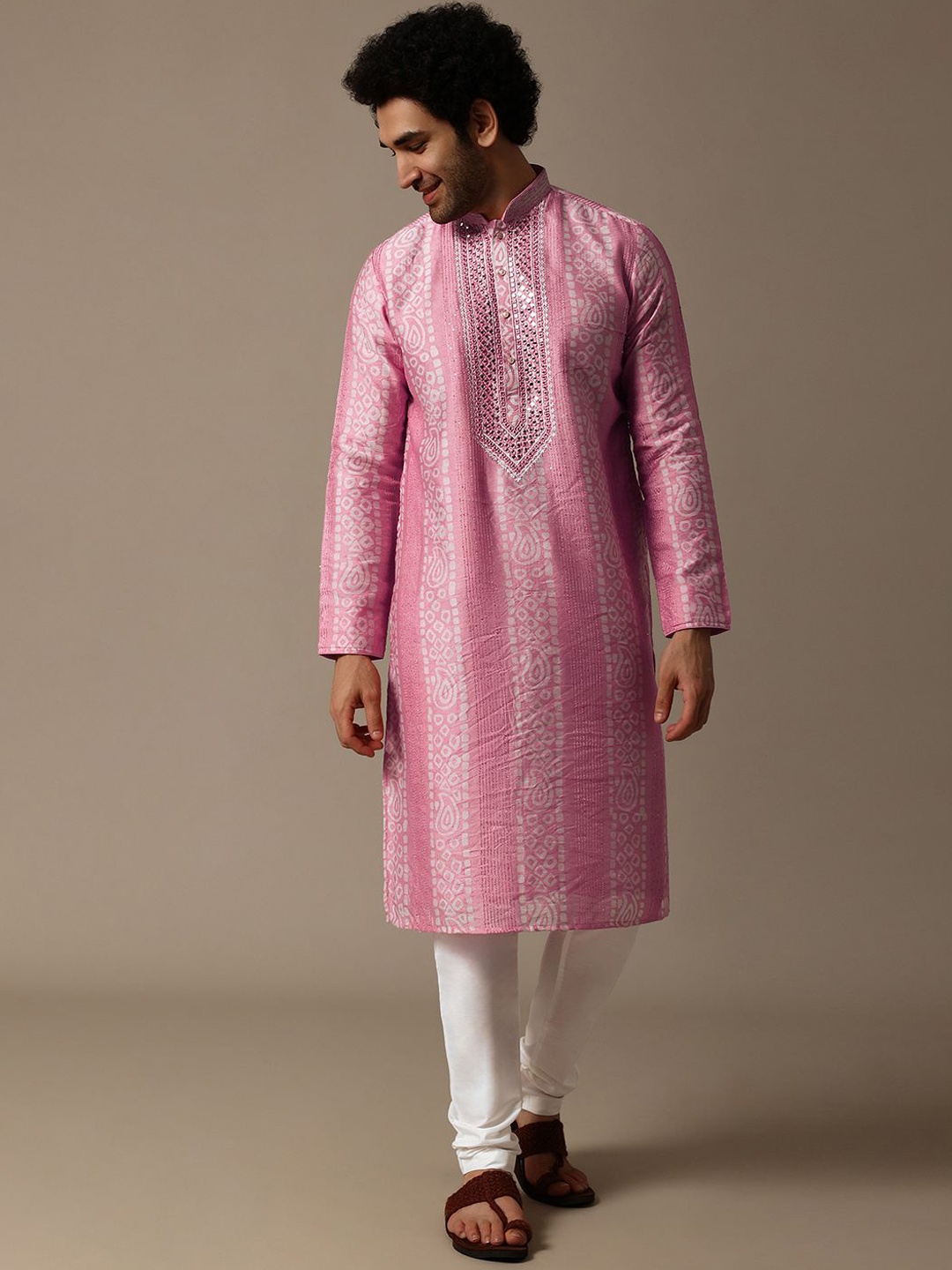 

KALKI Fashion Men Paisley Embroidered Regular Sequinned Kurta with Churidar, Pink