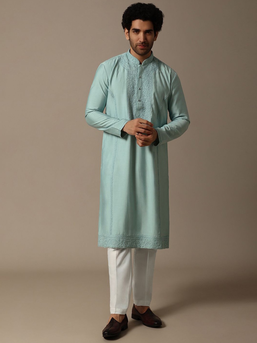 

KALKI Fashion Men Embroidered Regular Thread Work Kurta With Pyjamas, Green