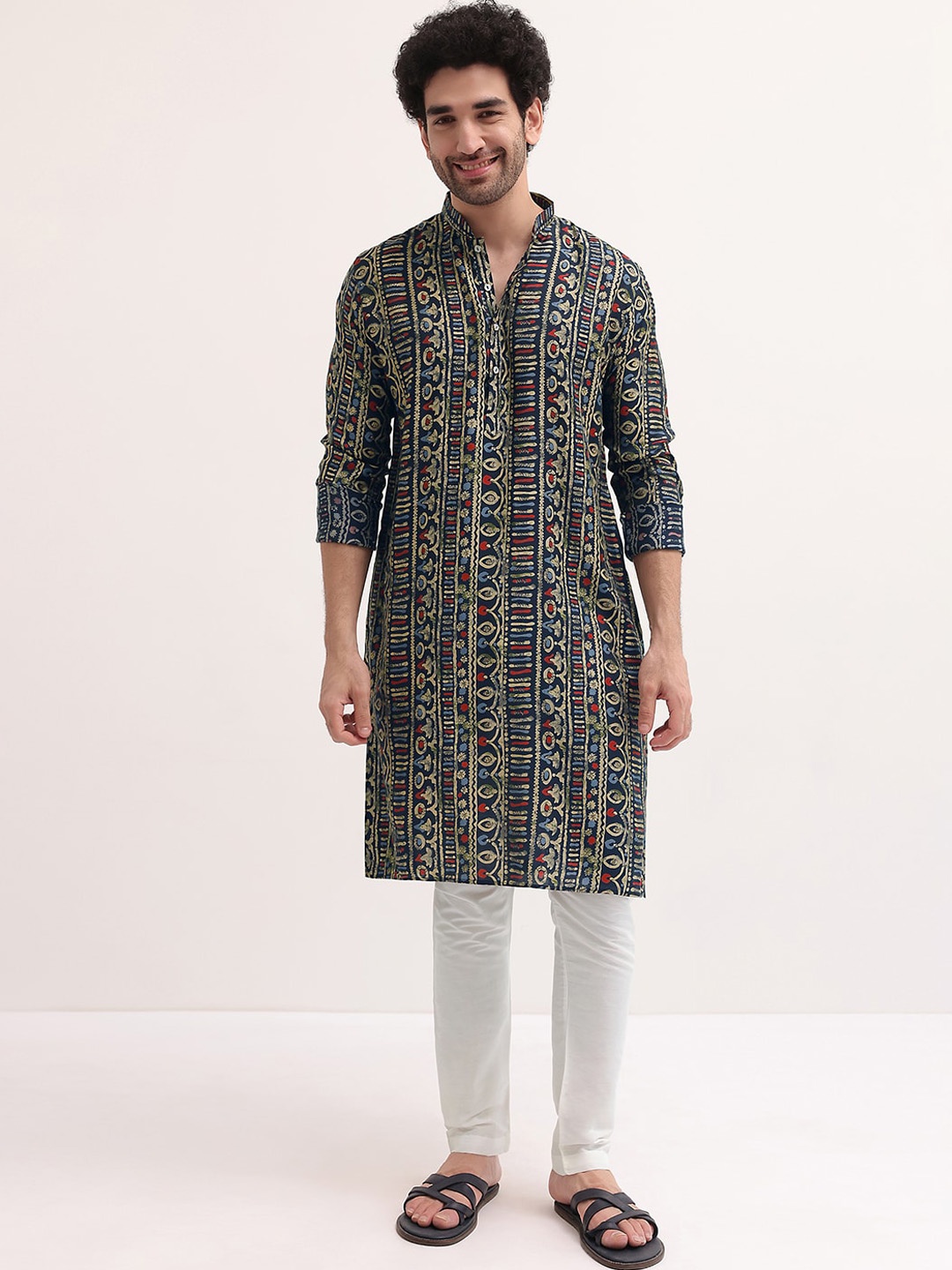 

KALKI Fashion Men Ethnic Motifs Printed Regular Kurta with Trousers, Blue