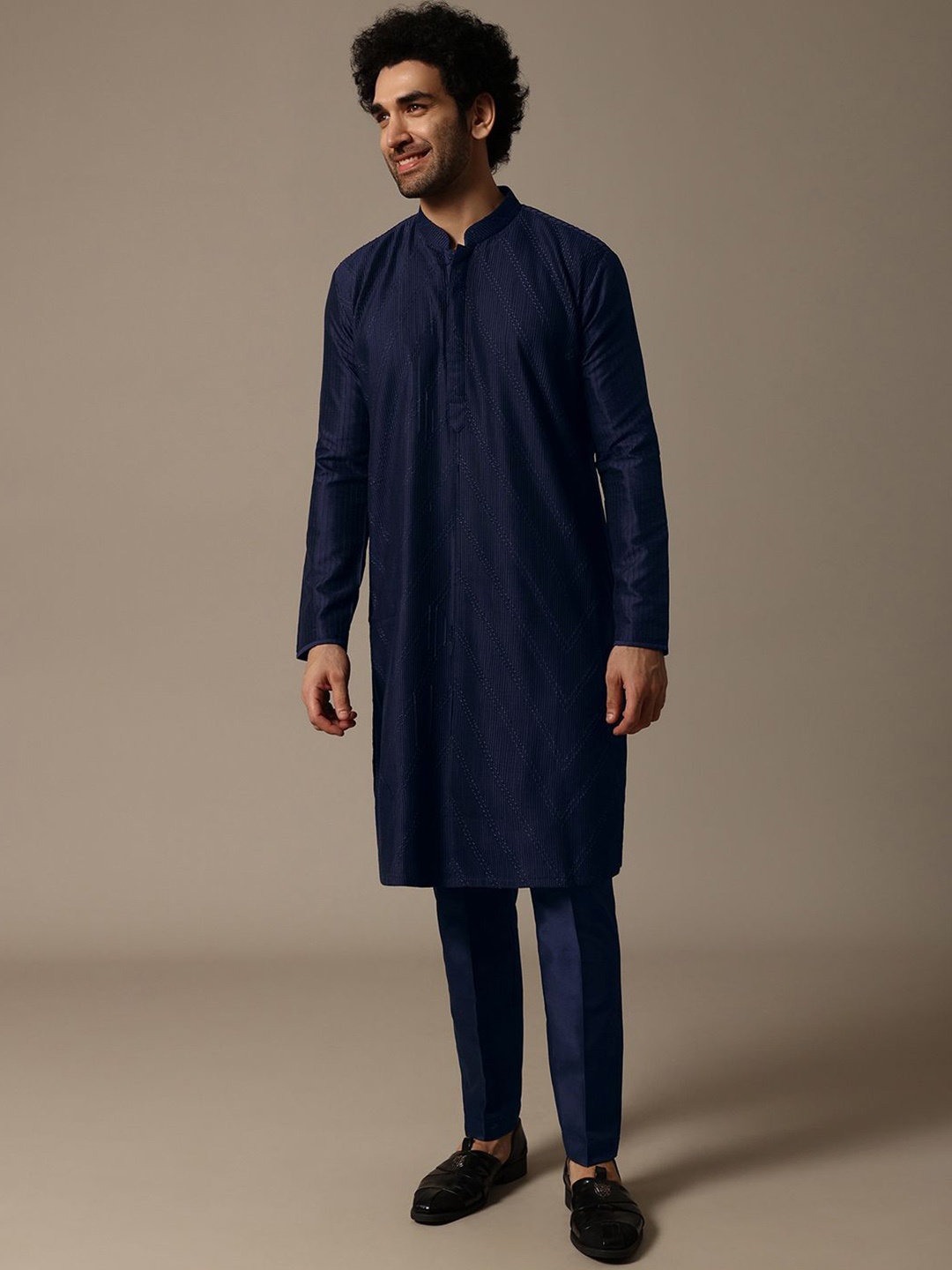 

KALKI Fashion Men Regular Kurta With Pyjamas, Blue