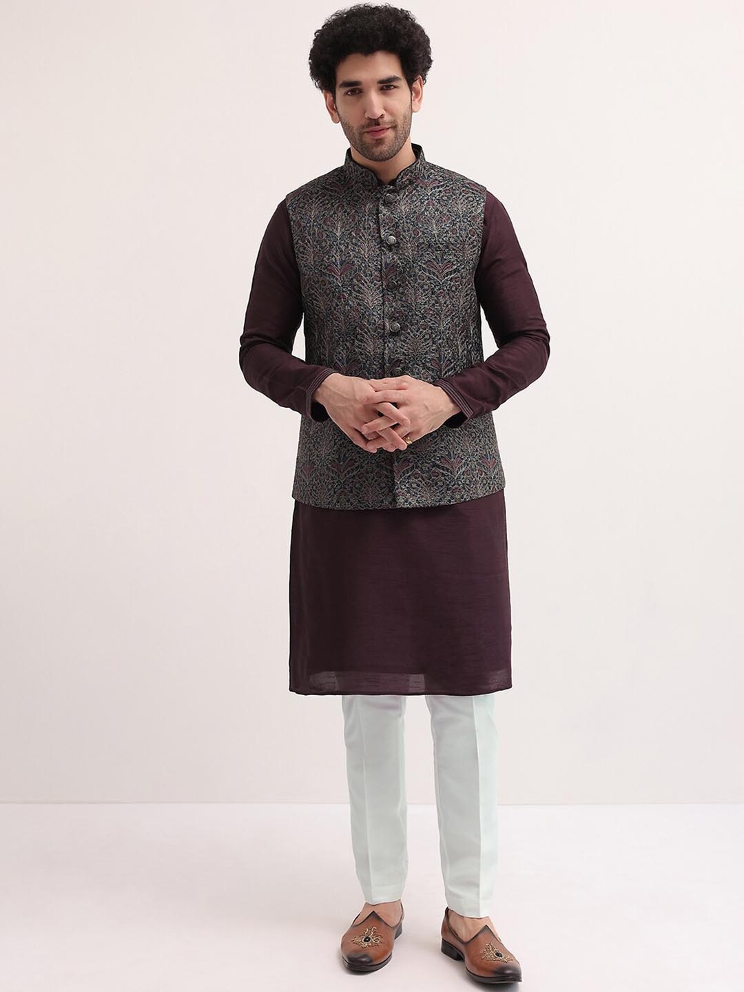 

KALKI Fashion Men Floral Regular Kurta with Trousers, Purple