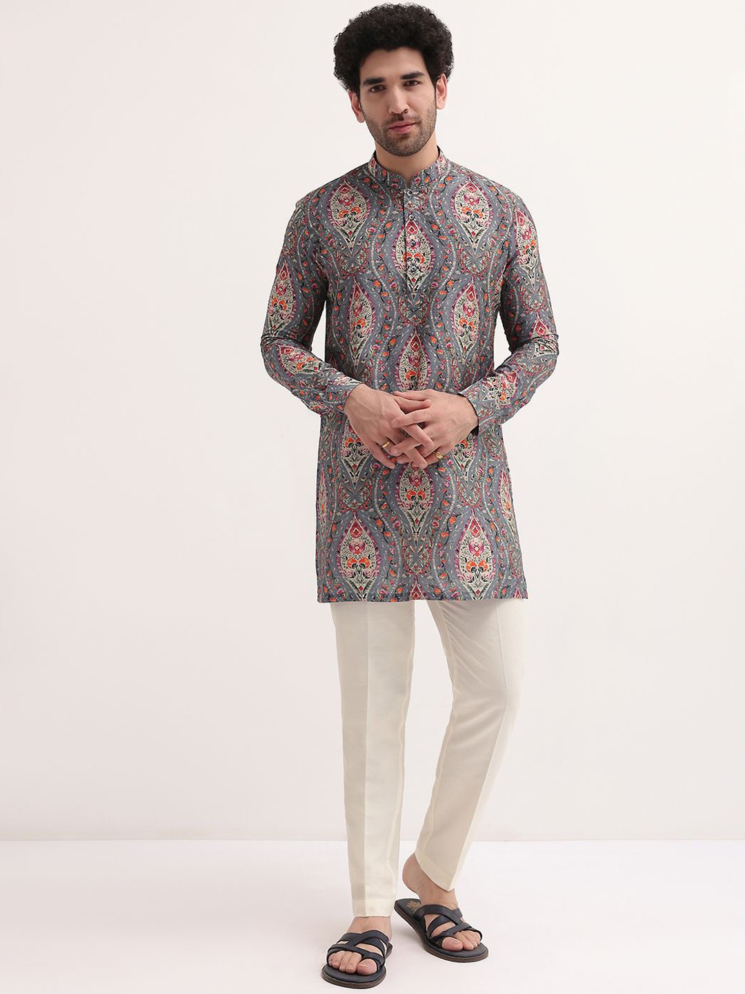 

KALKI Fashion Men Ethnic Motifs Printed Regular Kurta With Trousers, Grey