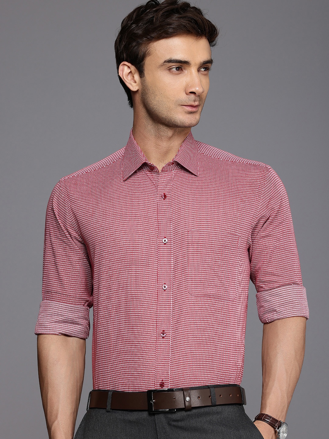 

Raymond Slim Fit Opaque Pure Cotton Formal Shirt, Maroon