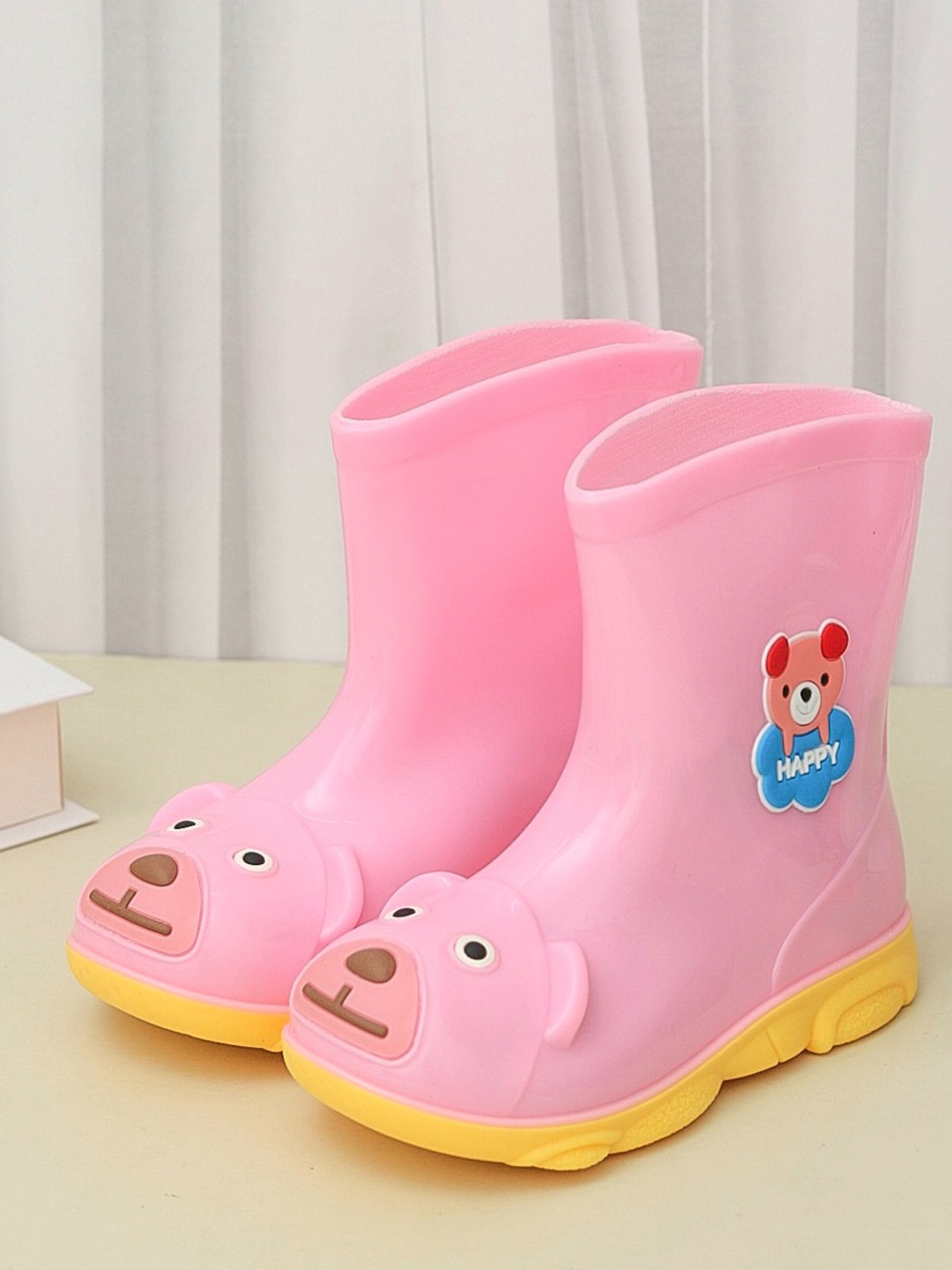 

Yellow Bee Girls Bear Themed Rain Boots, Pink