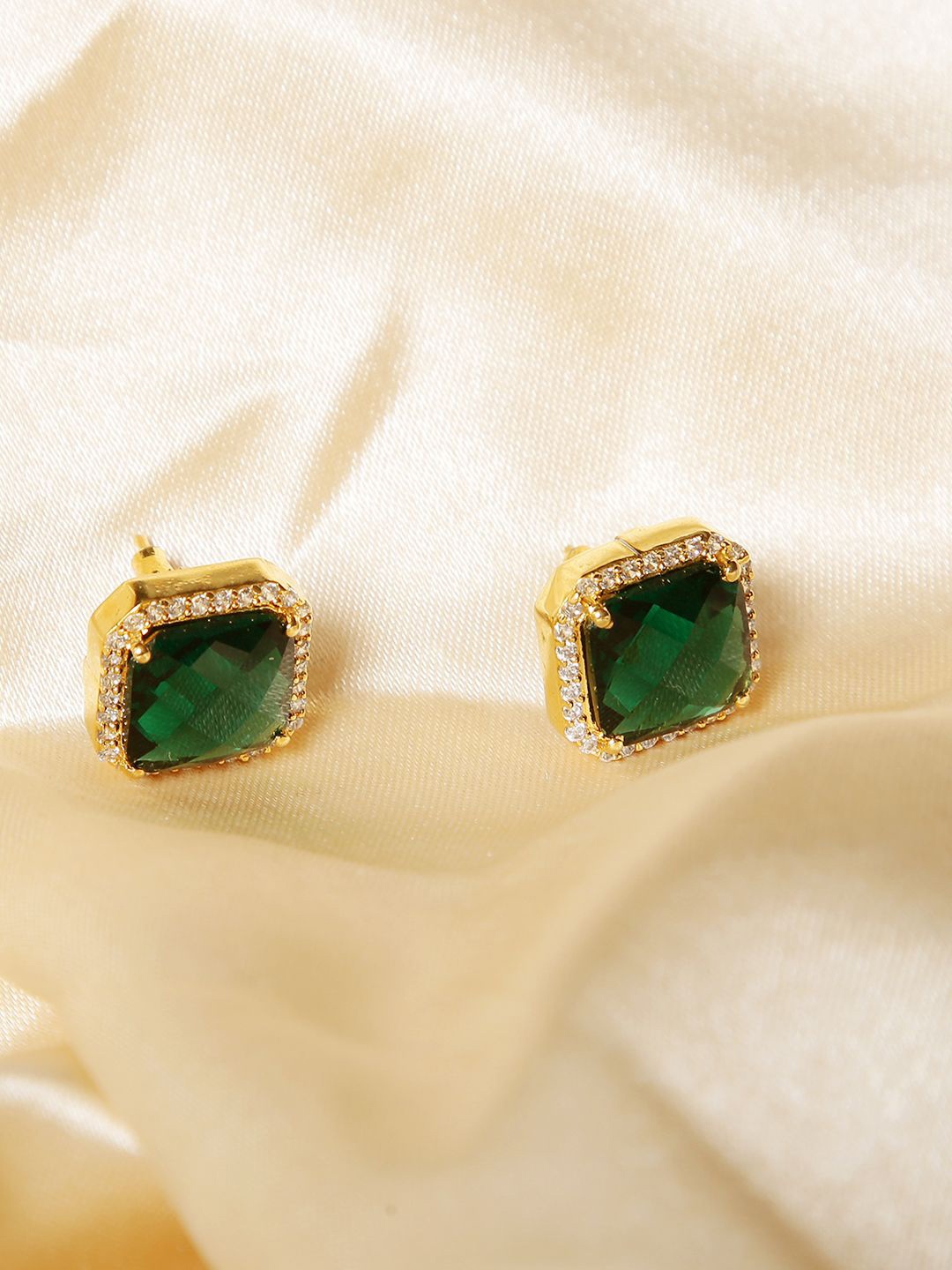 

XAGO Contemporary Ear Cuff Earrings, Green