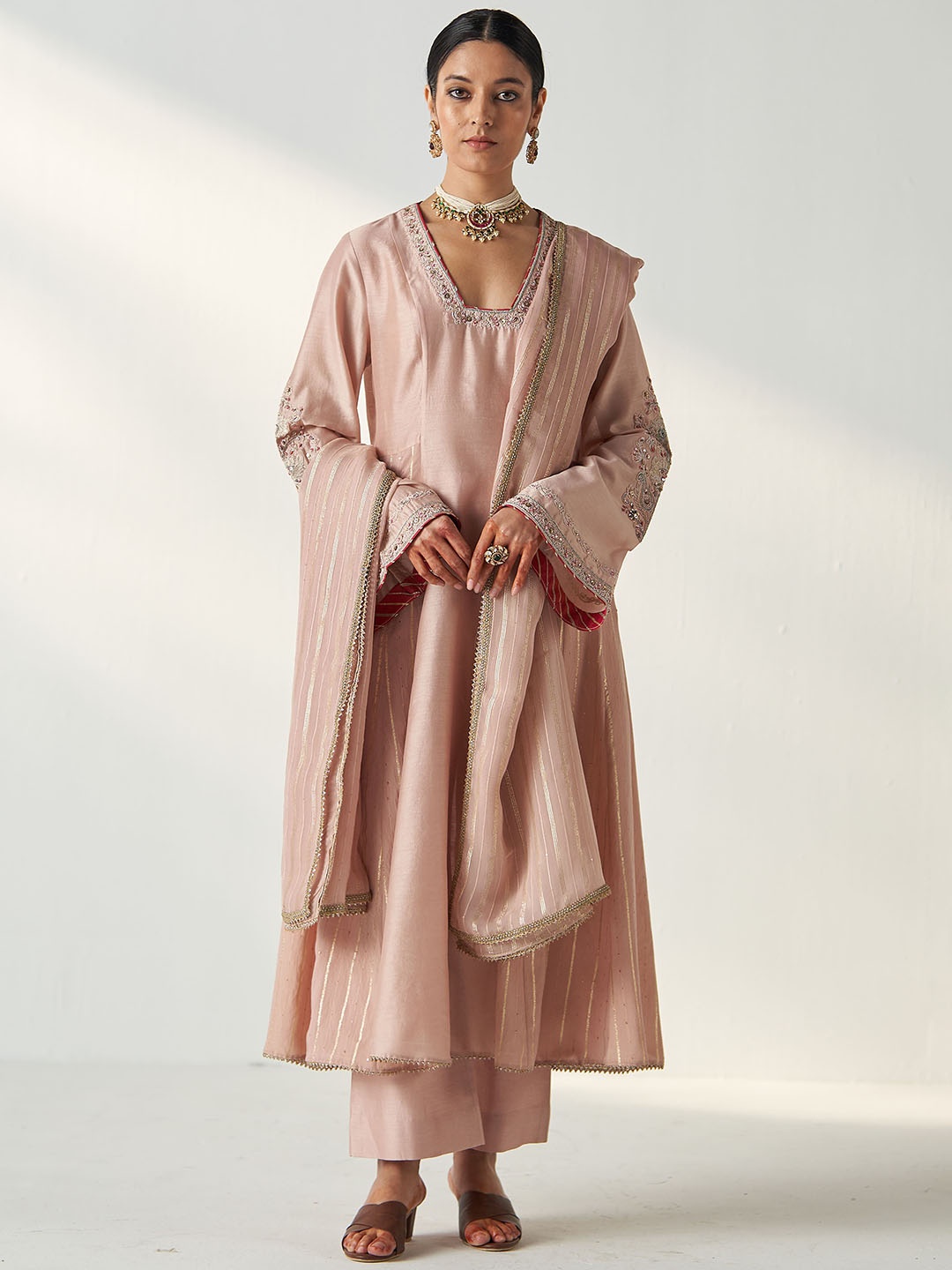 

STUDIO BAGECHAA Women Regular Chanderi Cotton Kurta with Trousers & With Dupatta, Peach