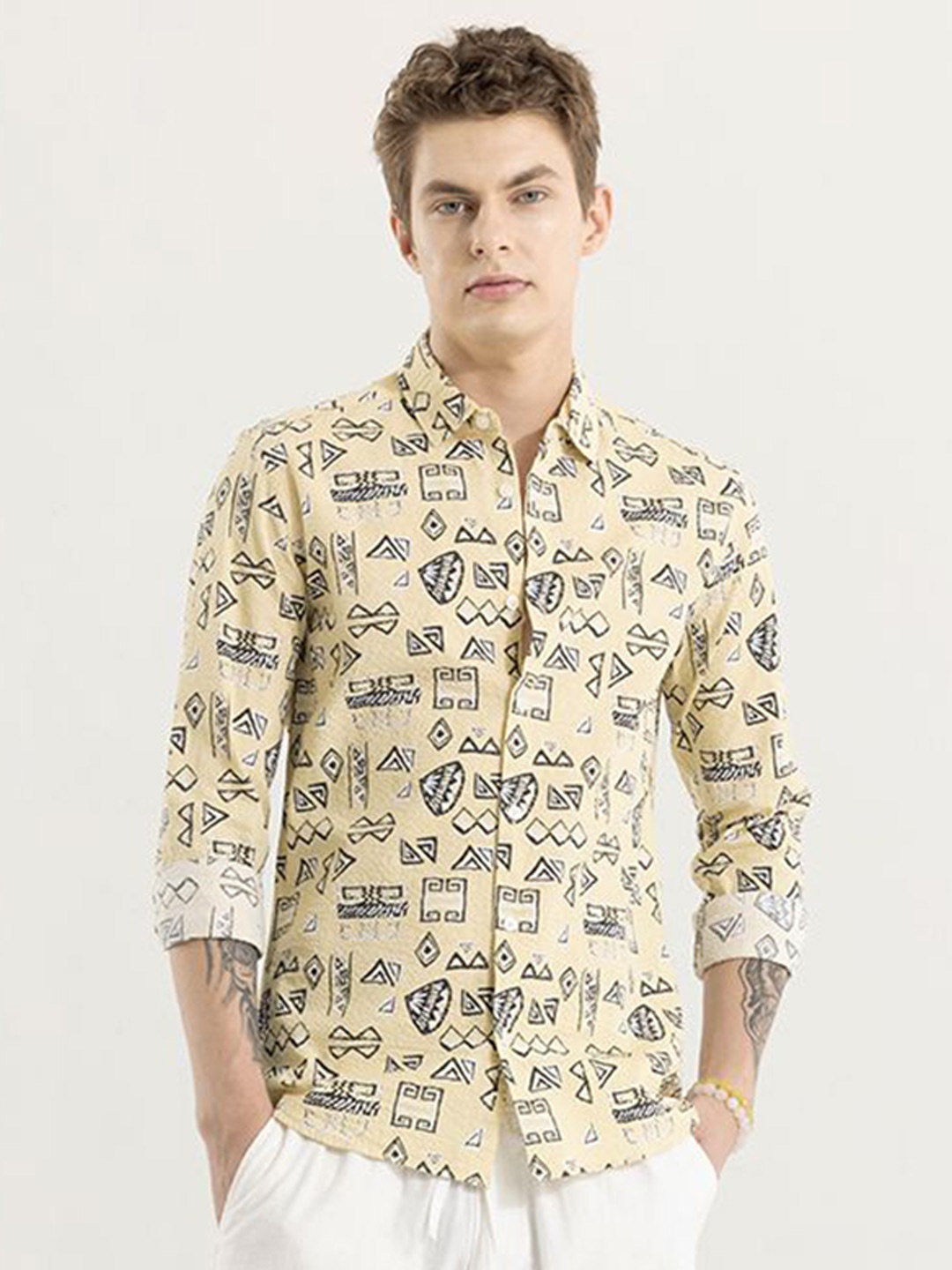 

Snitch Men Abstract Printed Straight Slim Fit Opaque Casual Shirt, Yellow