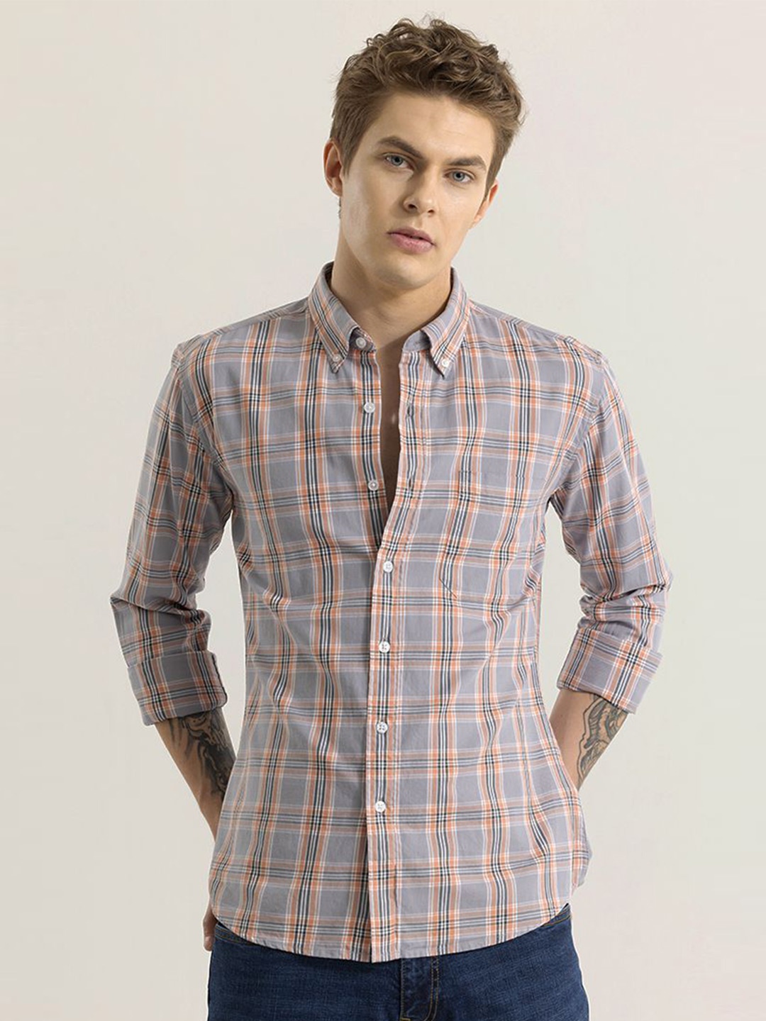 

Snitch Men Checked Tartan Checks Straight Slim Fit Opaque Casual Shirt, Grey