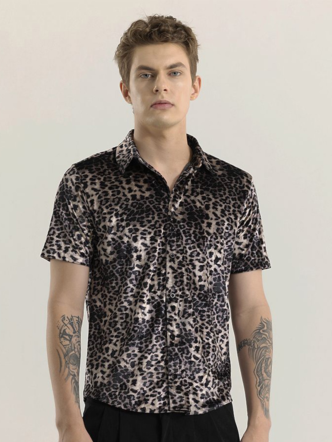 Snitch Men Straight Fit Opaque Printed Shirt, Black