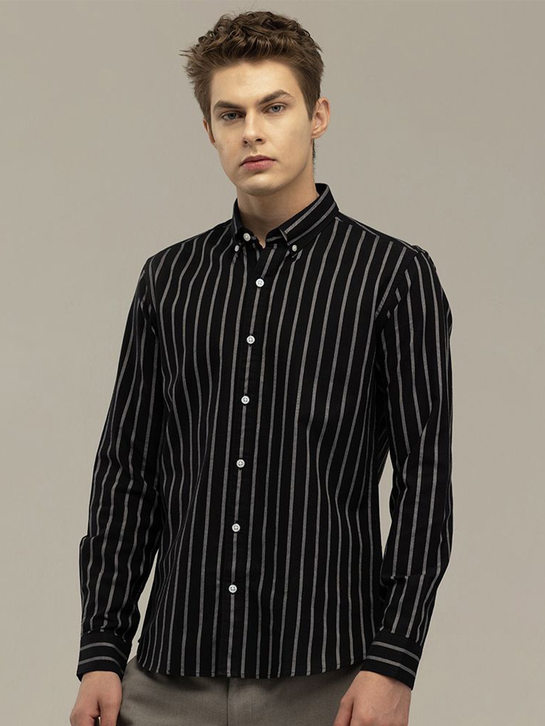 

Snitch Men Cotton Straight Slim Fit Opaque Striped Casual Shirt, Black