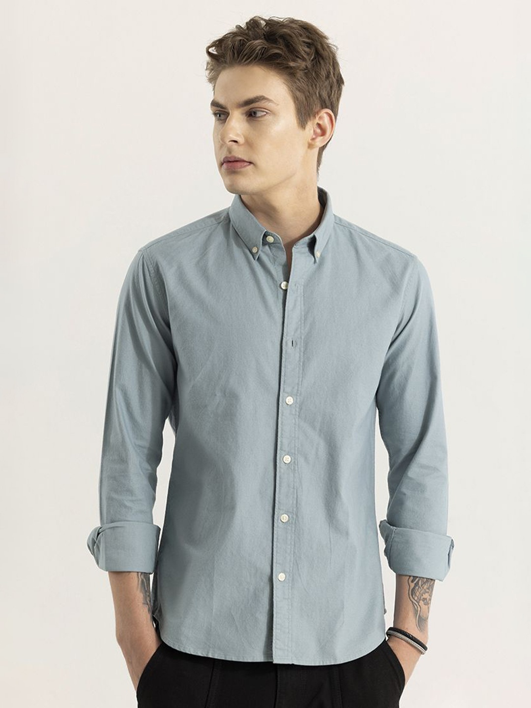 

Snitch Men Solid Straight Slim Fit Opaque Casual Shirt, Grey