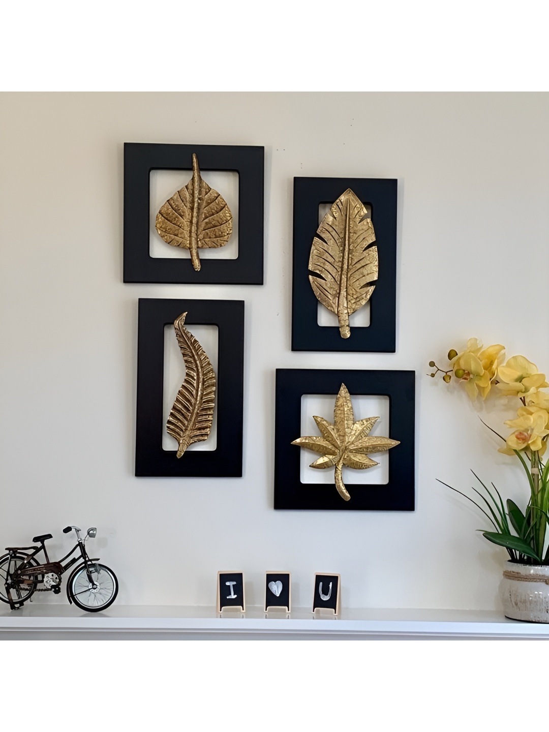 

VAS collection home Brown and Black 4 Pieces Textured Wooden Wall Decor