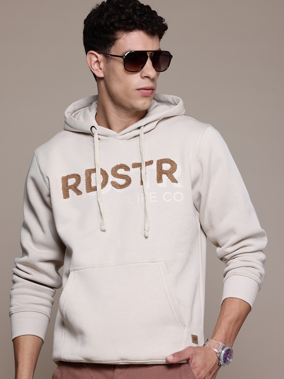 

The Roadster Lifestyle Co. Printed Hooded Sweatshirt, Beige
