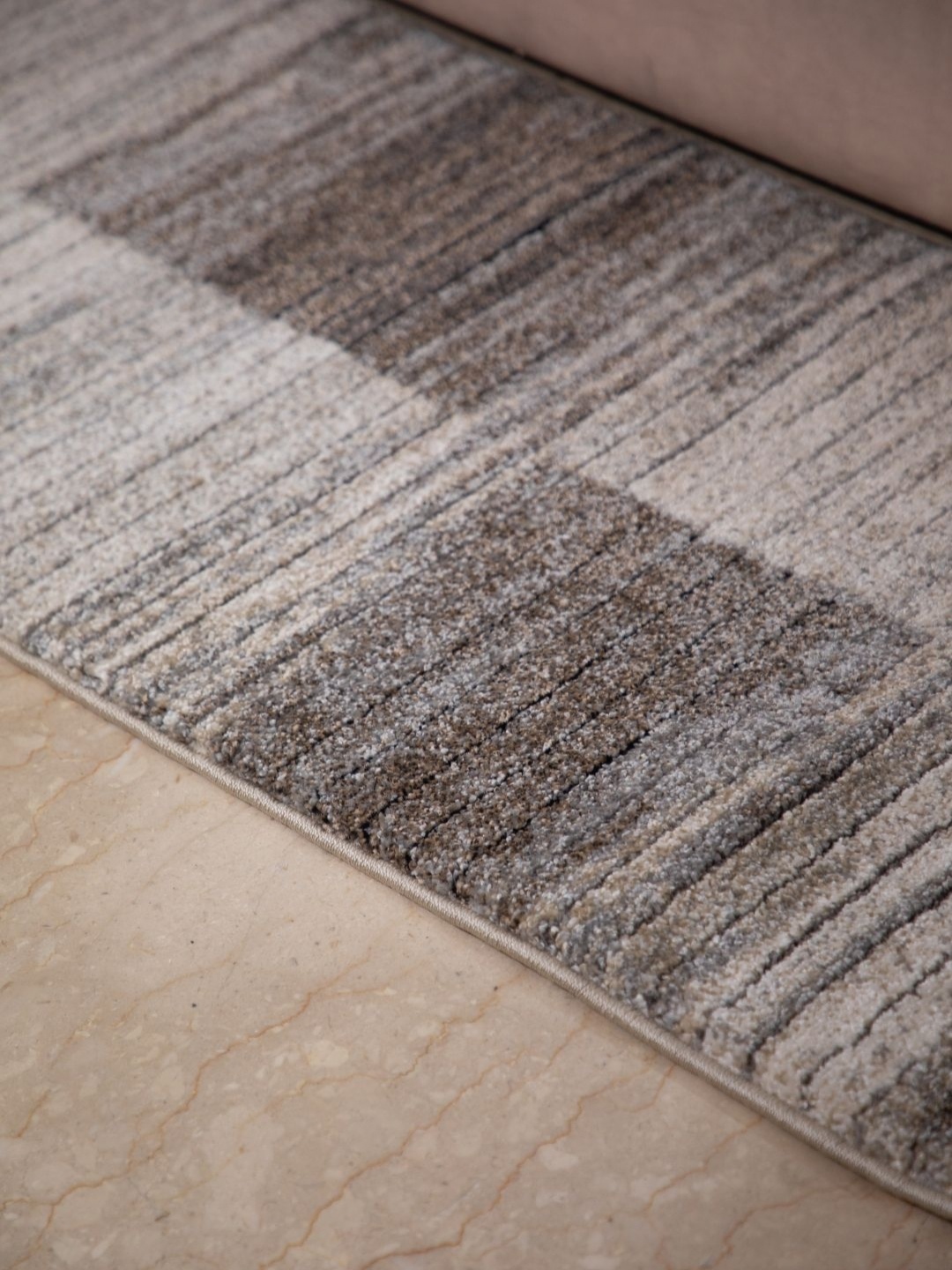 

STUDIOHMK Brown Geometric Anti-Skid Polyester Carpet