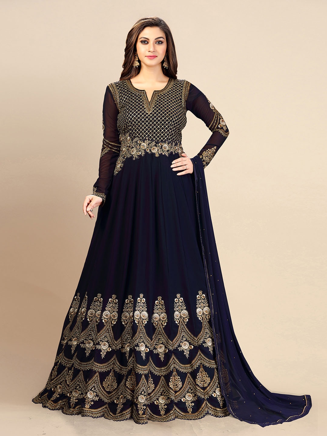 

Trendmalls Women Floral Embroidered Beads and Stones Kurta with Trousers & With Dupatta, Blue