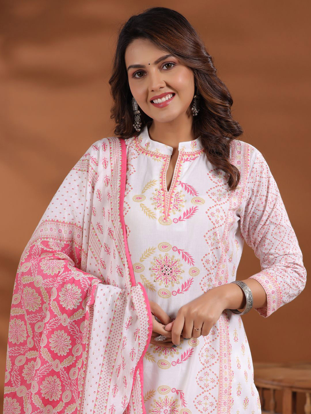 

Readiprint Women Floral Printed Regular Pure Cotton Kurta with Trousers Set, Pink