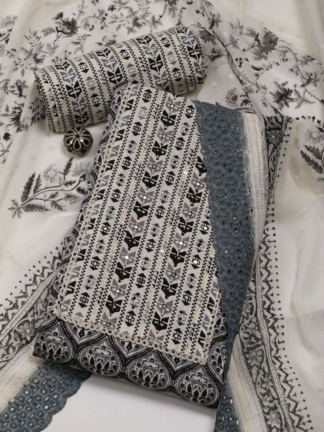 

Meena Bazaar Printed Unstitched Dress Material, Grey