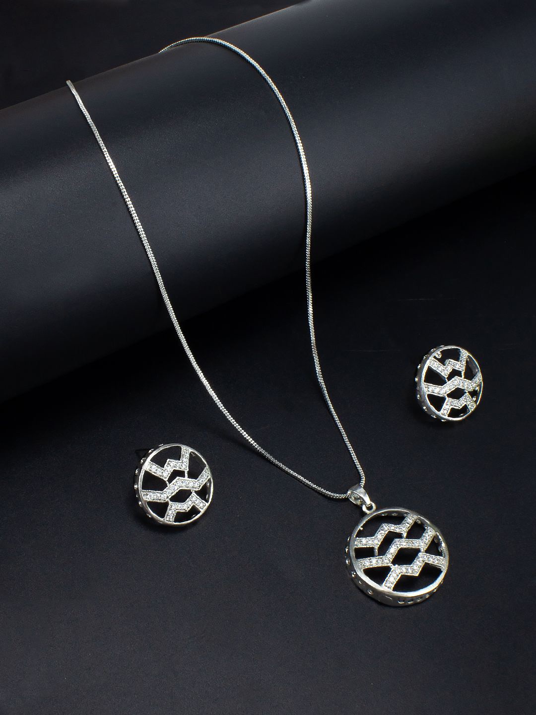

PRIVIU Women Rilver-Plated AD Stone Studded Jewellery Set, Silver