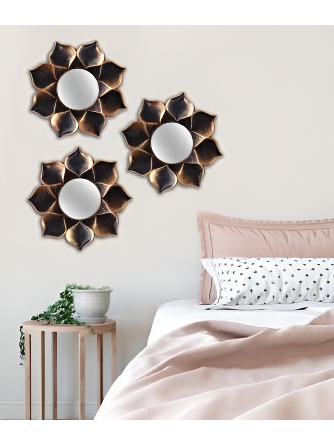 

VAS collection home Unisex Gold Wall Decor