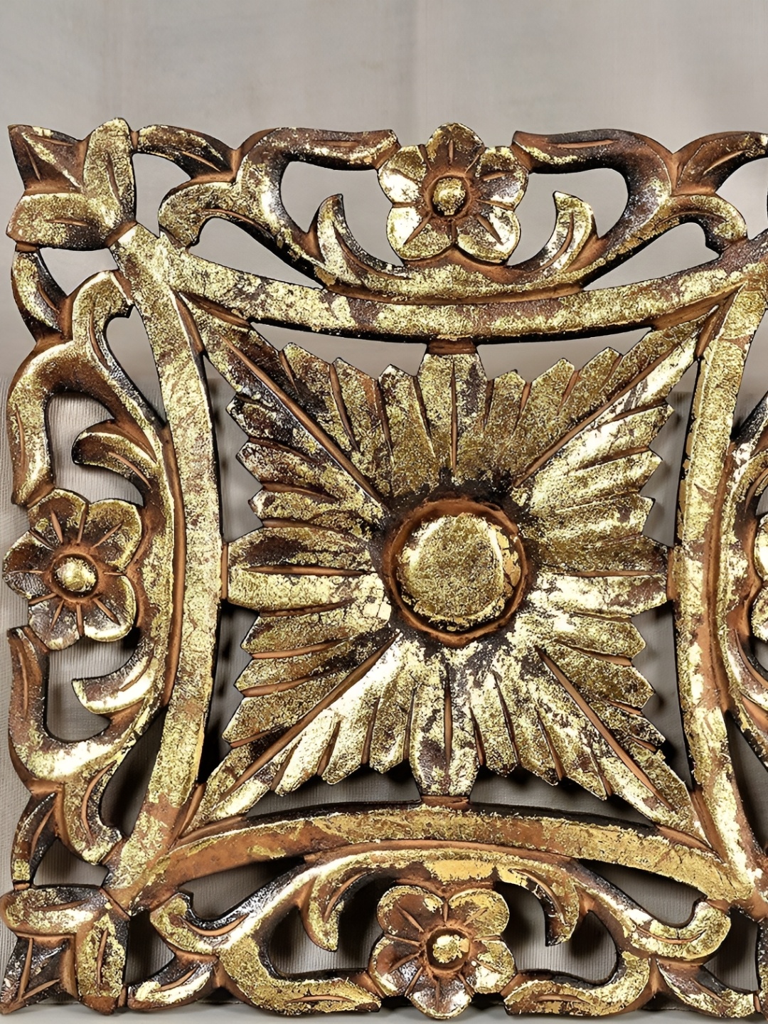 

VAS collection home Gold-Tone Textured Wooden Wall Decor