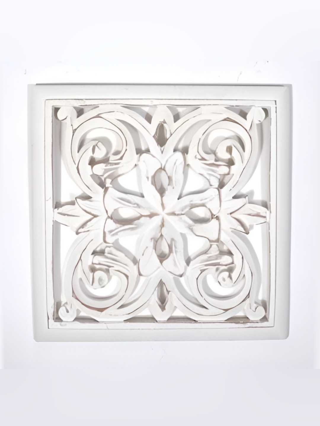 

VAS collection home White Printed Wooden Wall Plates, Multi