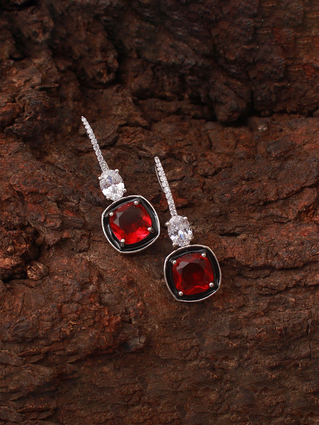 

Mirana Contemporary Studs Earrings, Red