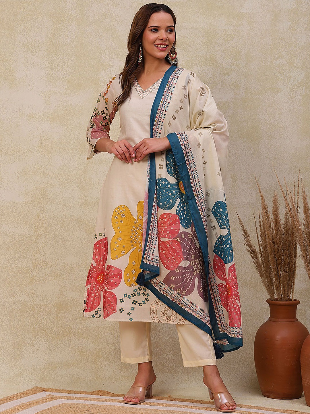 

KALINI Women Floral Printed Regular Kurta with Trousers & With Dupatta, Beige