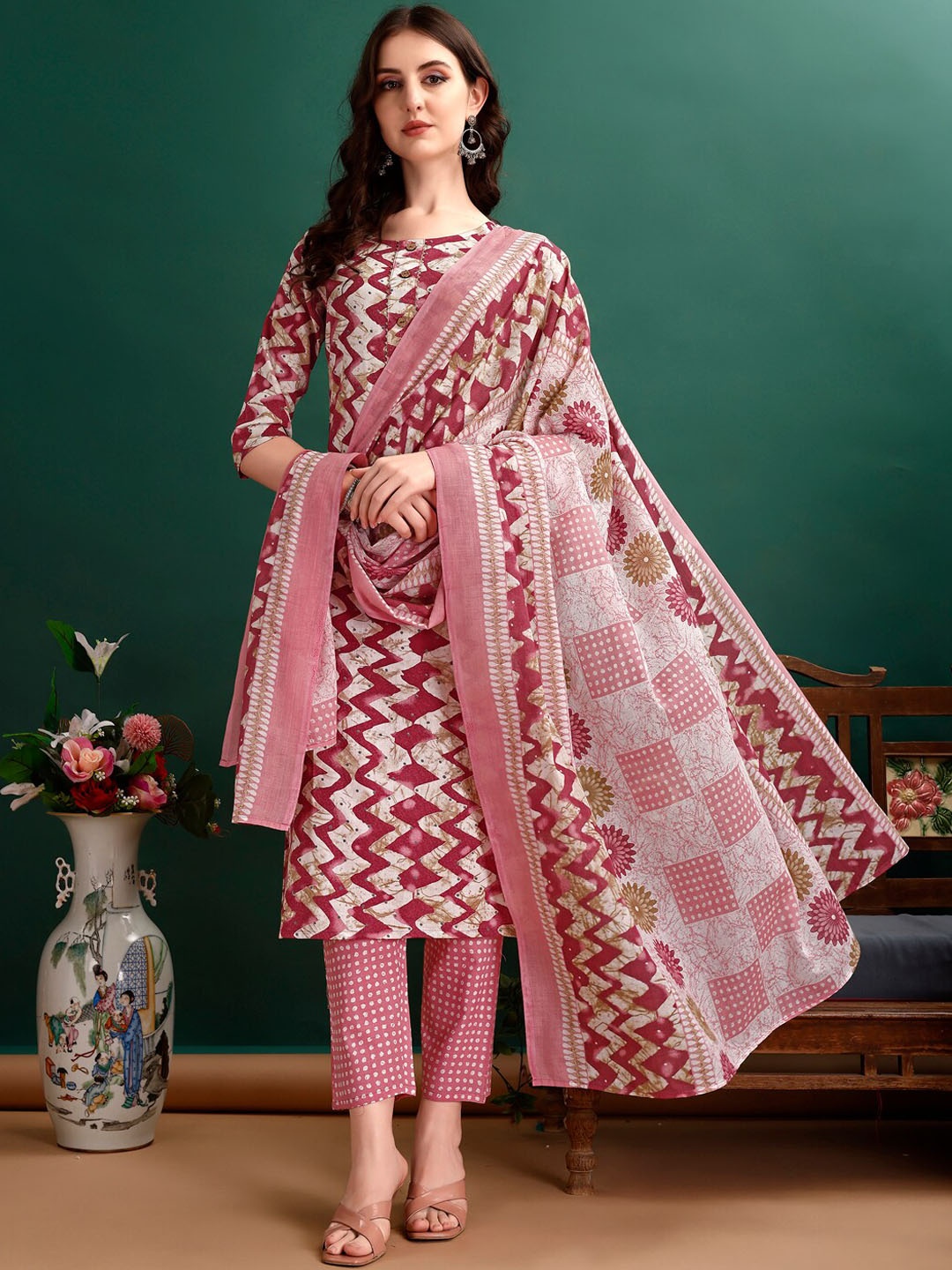 

KALINI Women Chevron Printed Regular Kurta with Trousers & Dupatta, Pink