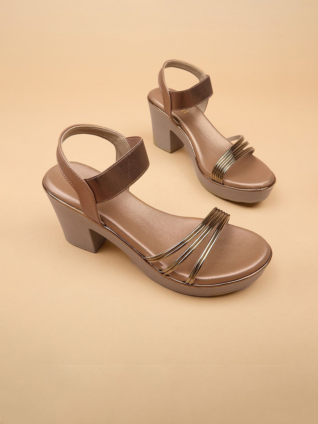 

Ozuri Synthetic Block Heel Sandals, Copper