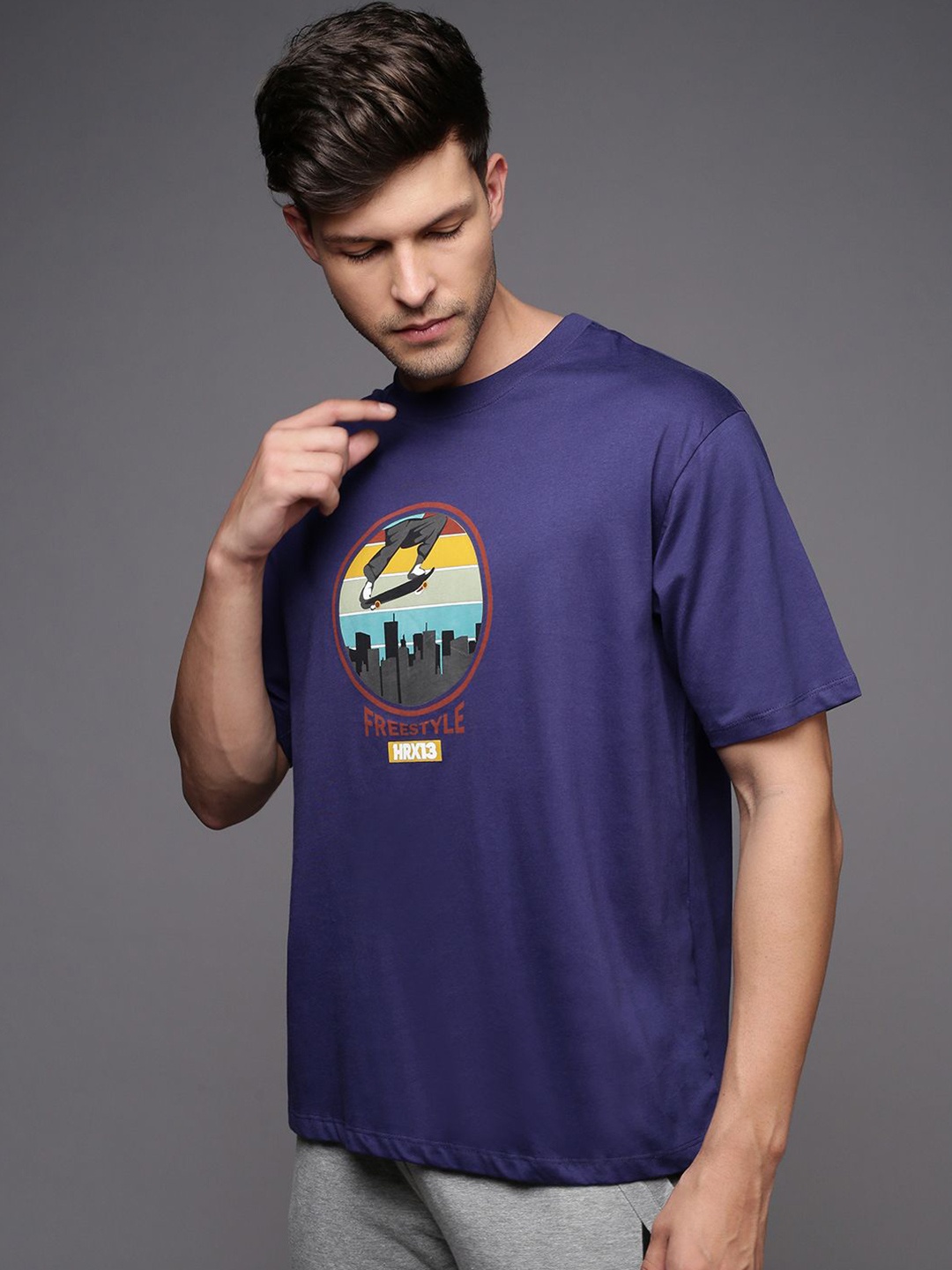 

HRX by Hrithik Roshan Men Graphic Printed Round Neck T-shirt, Navy blue