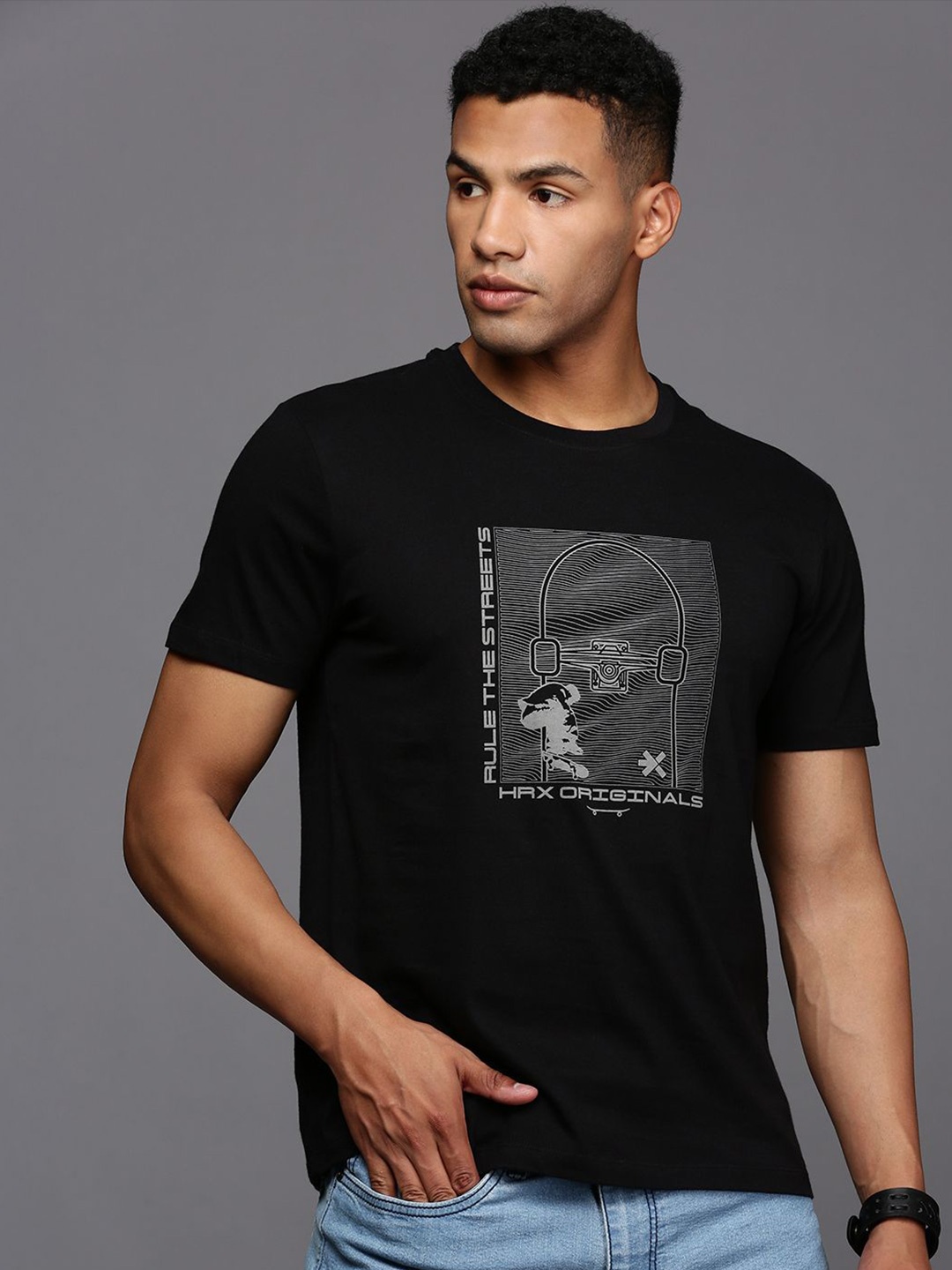 

HRX by Hrithik Roshan Men Typography Printed Round Neck T-shirt, Black