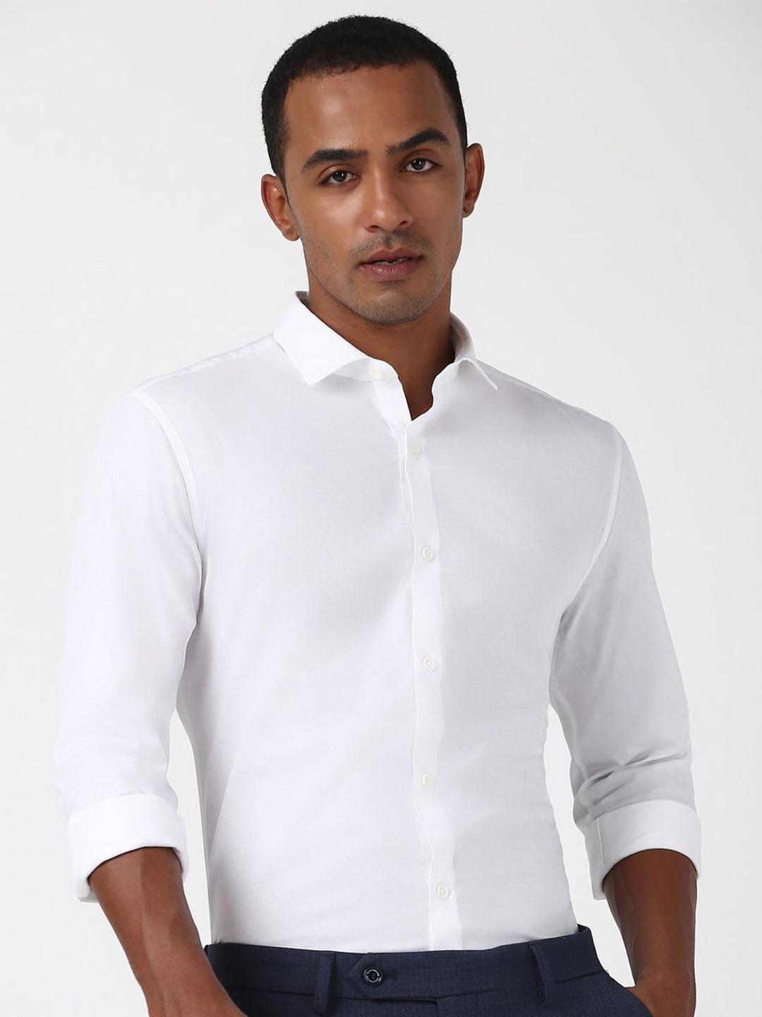 

Peter England Men Solid Slim Fit Opaque Formal Shirt, White