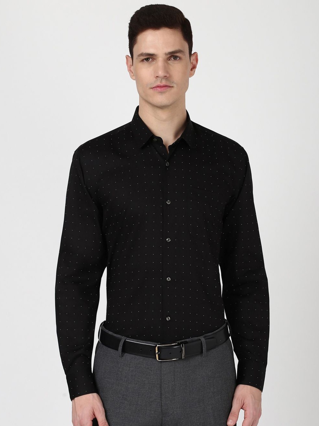 

Peter England Men Micro Ditsy Printed Opaque Formal Shirt, Black