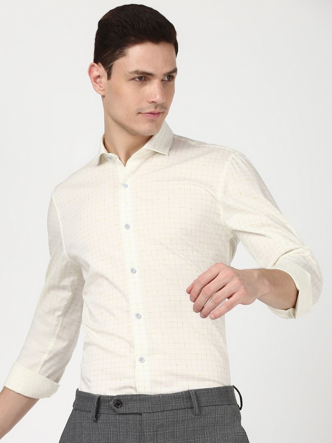 

Peter England Men Checked Grid Tattersall Checks Slim Fit Opaque Formal Shirt, Cream