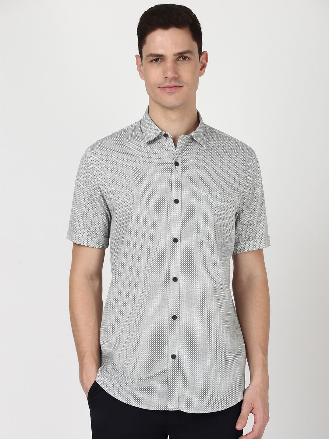 

Peter England Casuals Men Micro Ditsy Printed Slim Fit Opaque Casual Shirt, Grey