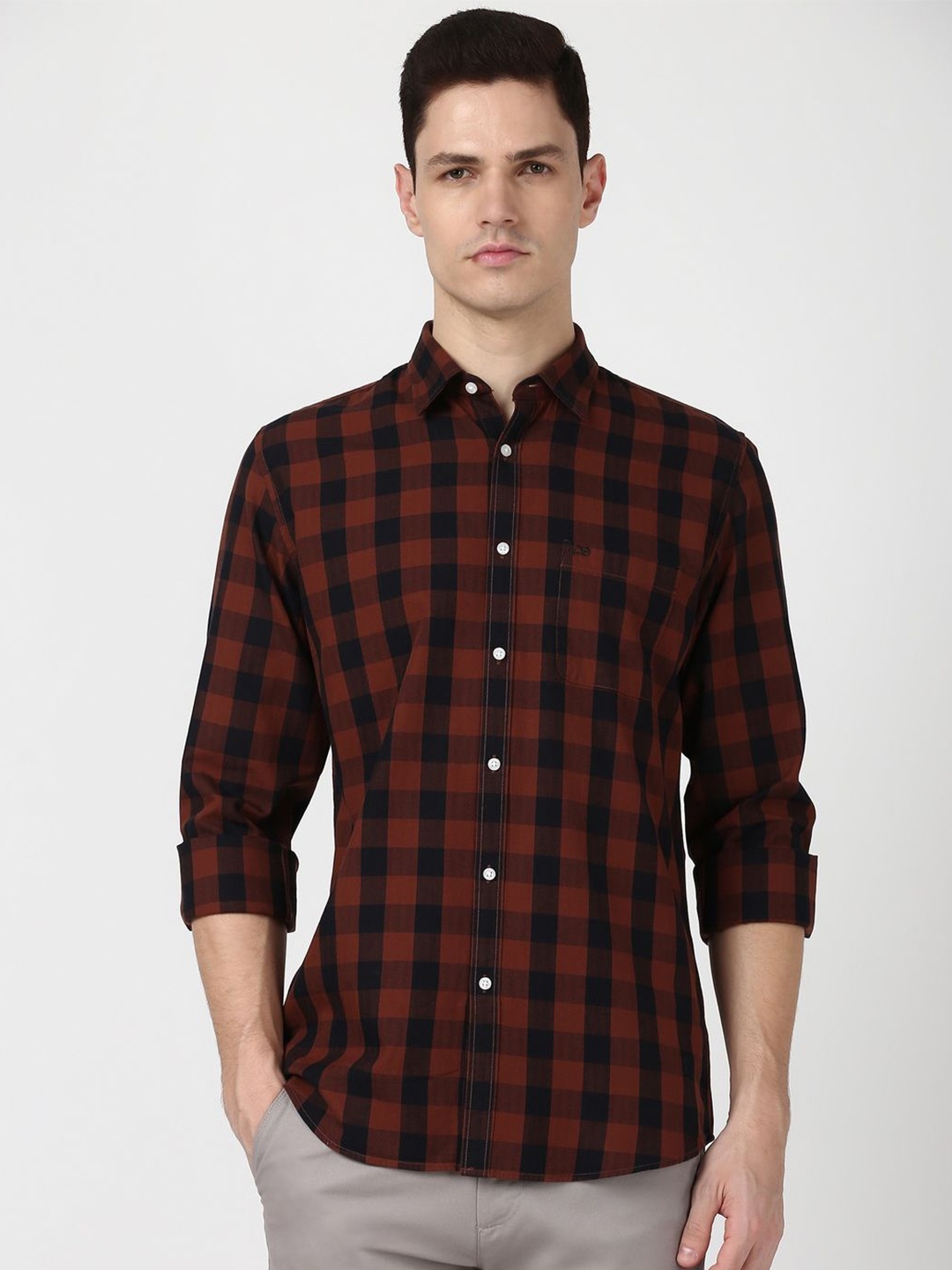 

Peter England Casuals Men Buffalo Checks Checked Slim Fit Opaque Casual Shirt, Red