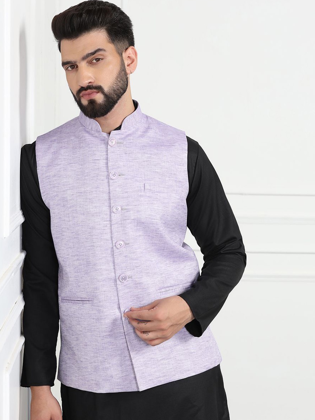 

TAHVO Mandarin Collar Straight Solid Kurta Sets, Black