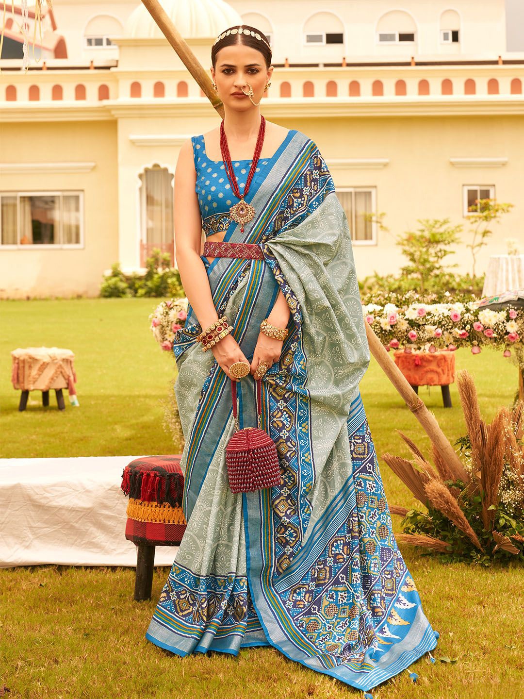 

Ishin Woven Design Zari Patola Saree, Blue