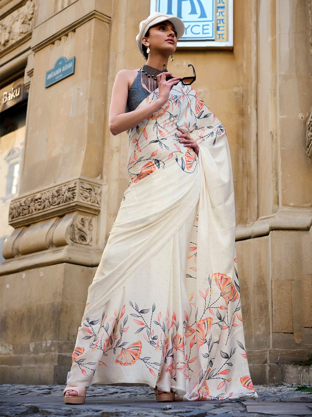 

Ishin Floral Satin Saree, Off white
