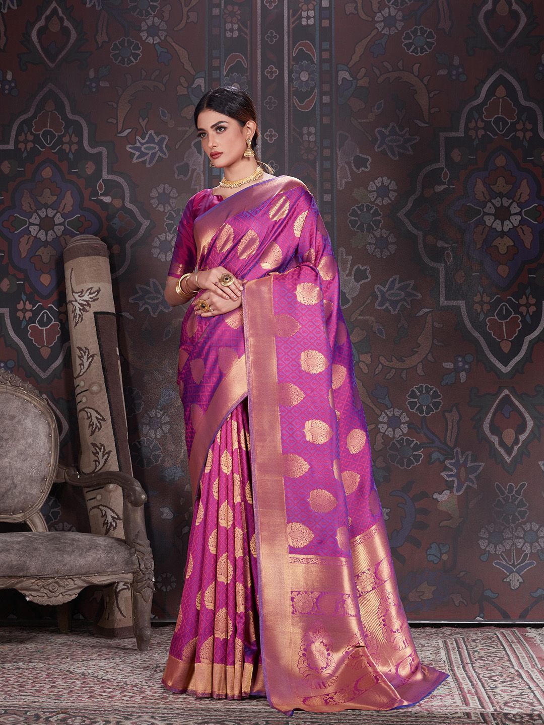 

Ishin Woven Design Zari Banarasi Saree, Purple