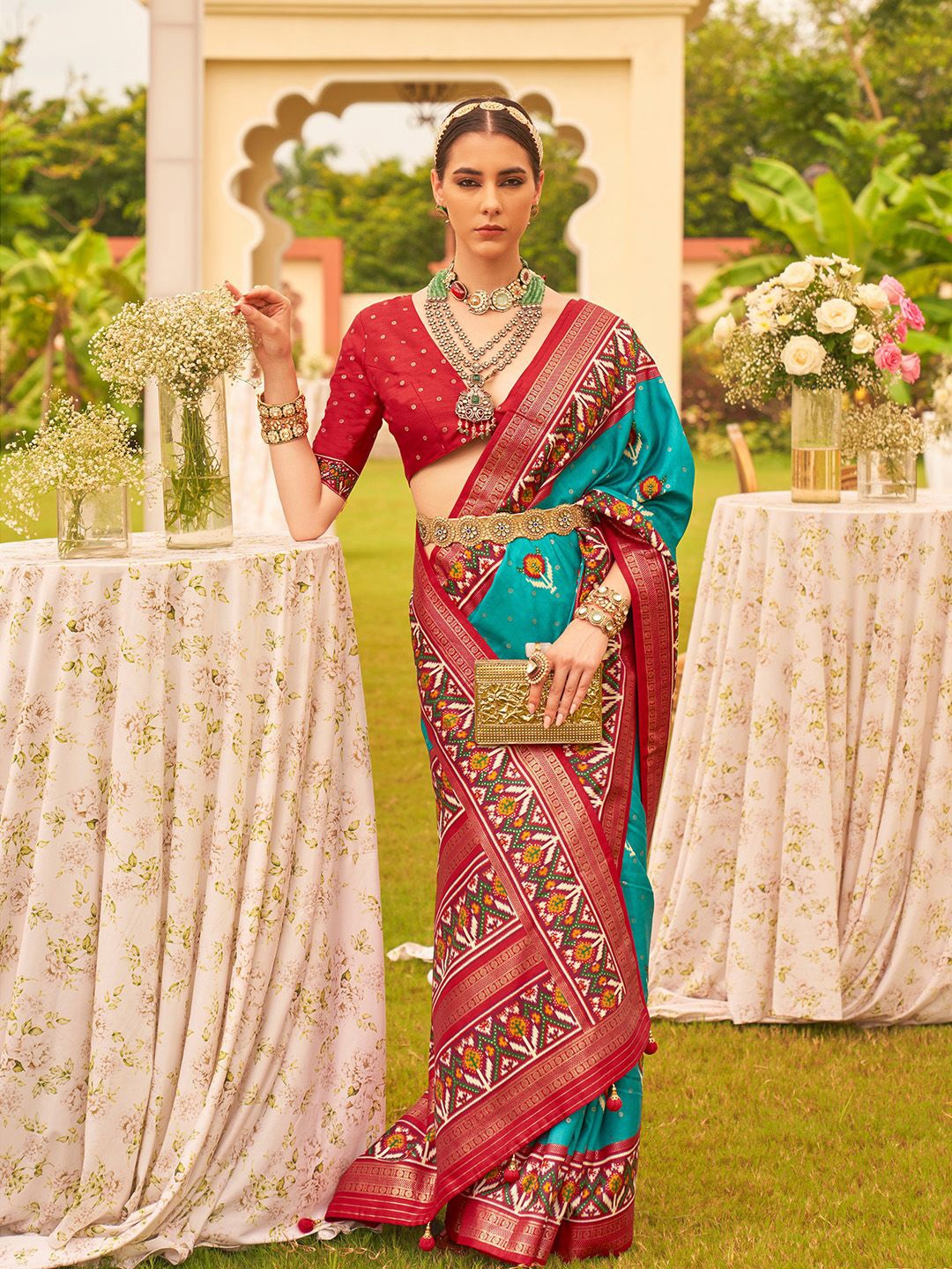 

Ishin Woven Design Zari Patola Saree, Teal