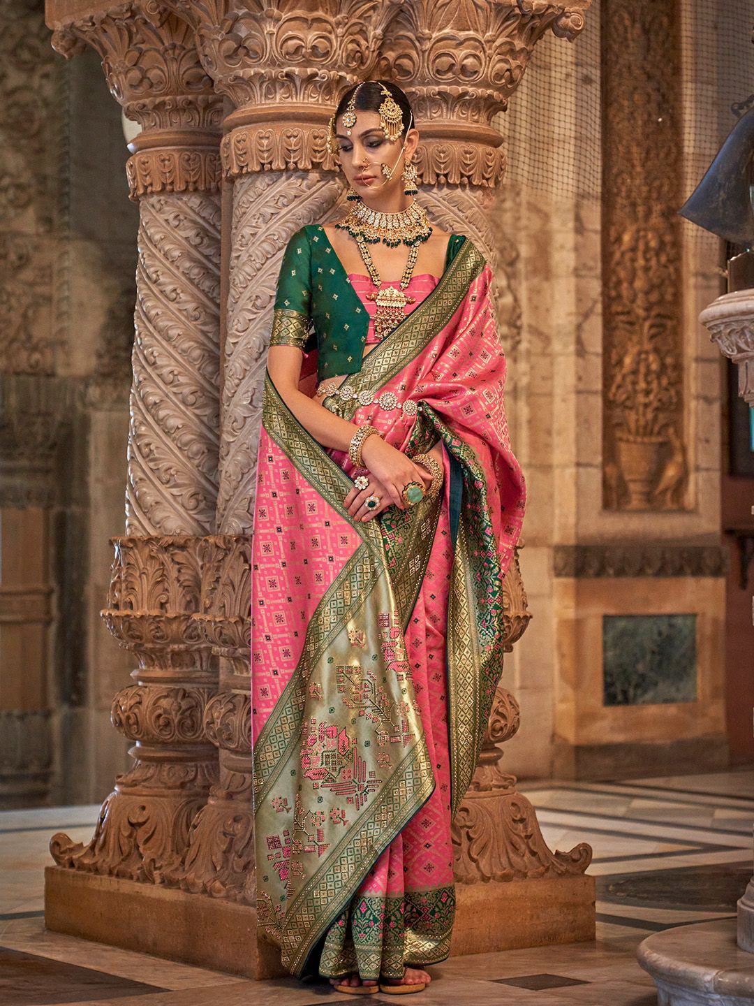 

Ishin Ethnic Motifs Zari Patola Saree, Pink