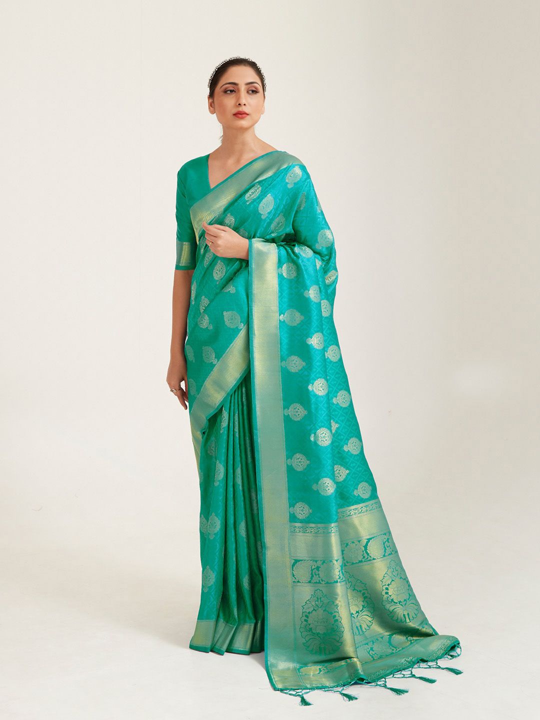 

Ishin Ethnic Motifs Zari Banarasi Saree, Blue