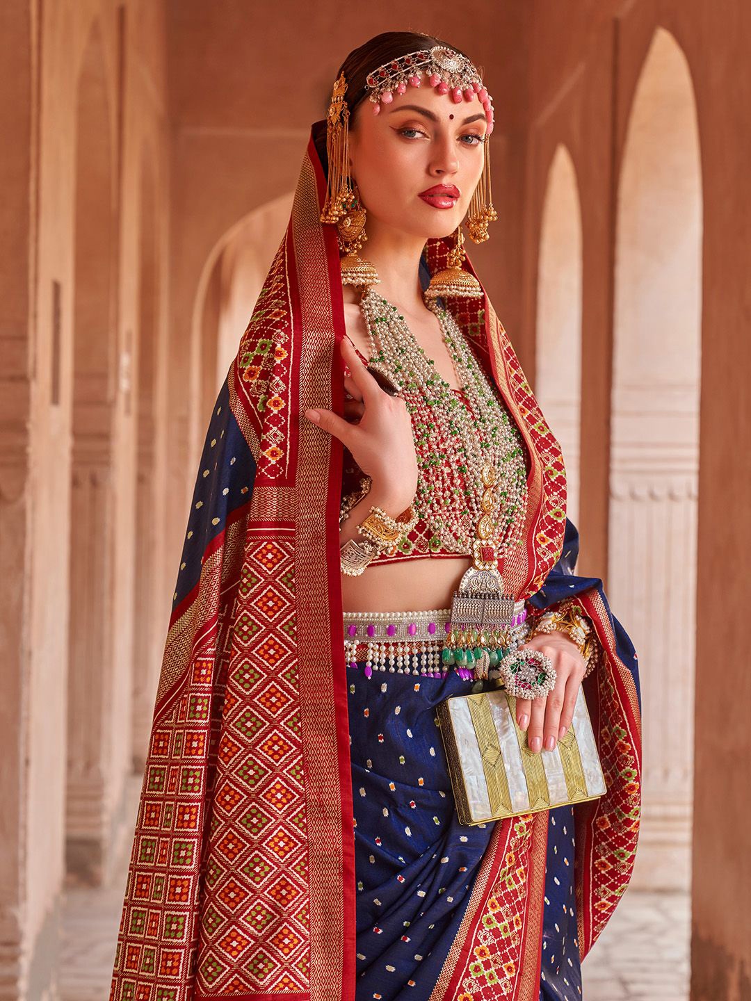 

Ishin Ethnic Motifs Zari Banarasi Saree, Blue
