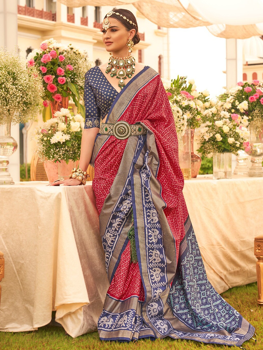 

Ishin Ethnic Motifs Zari Patola Saree, Red