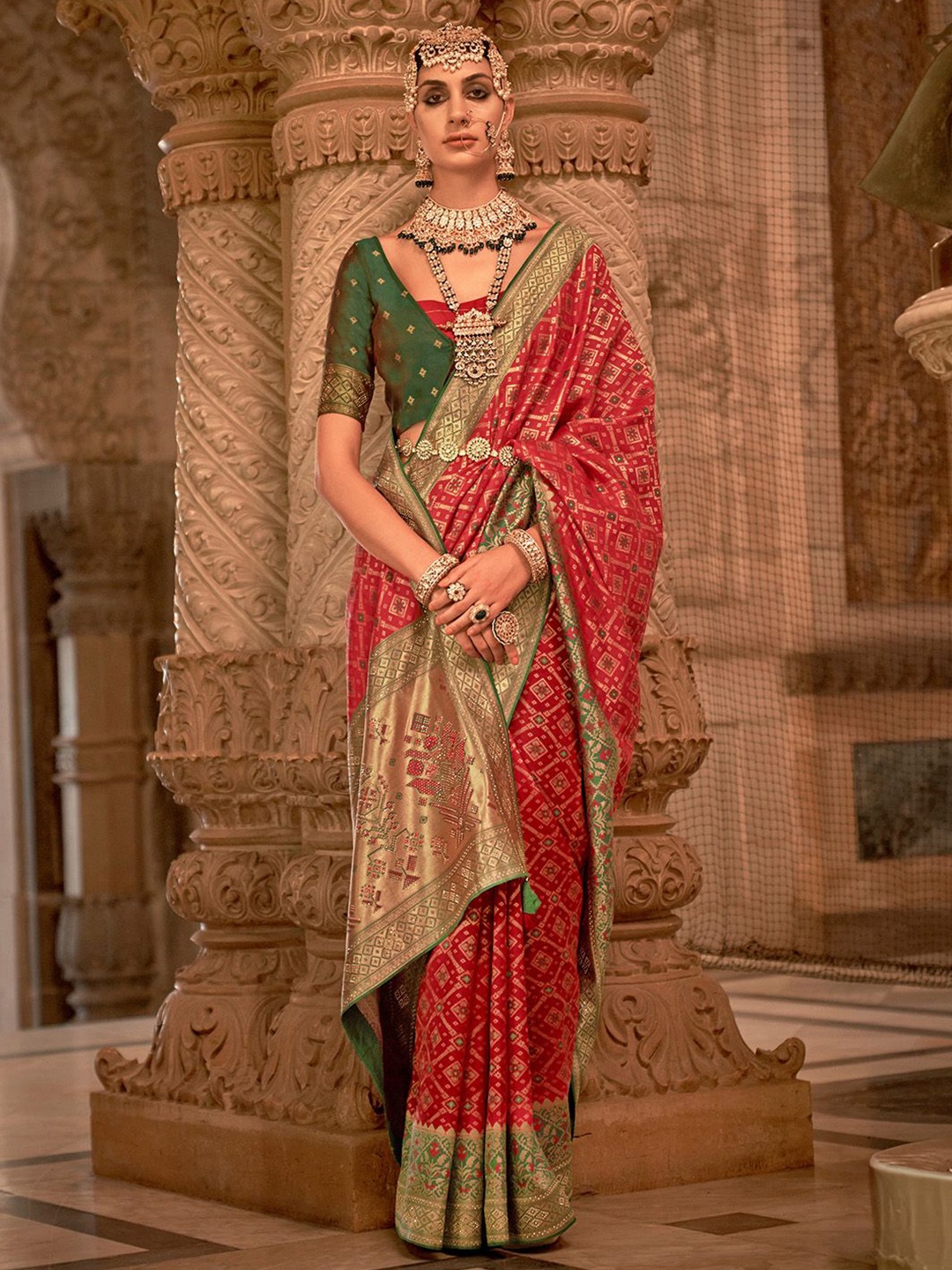 

Ishin Woven Design Banarasi Saree, Red