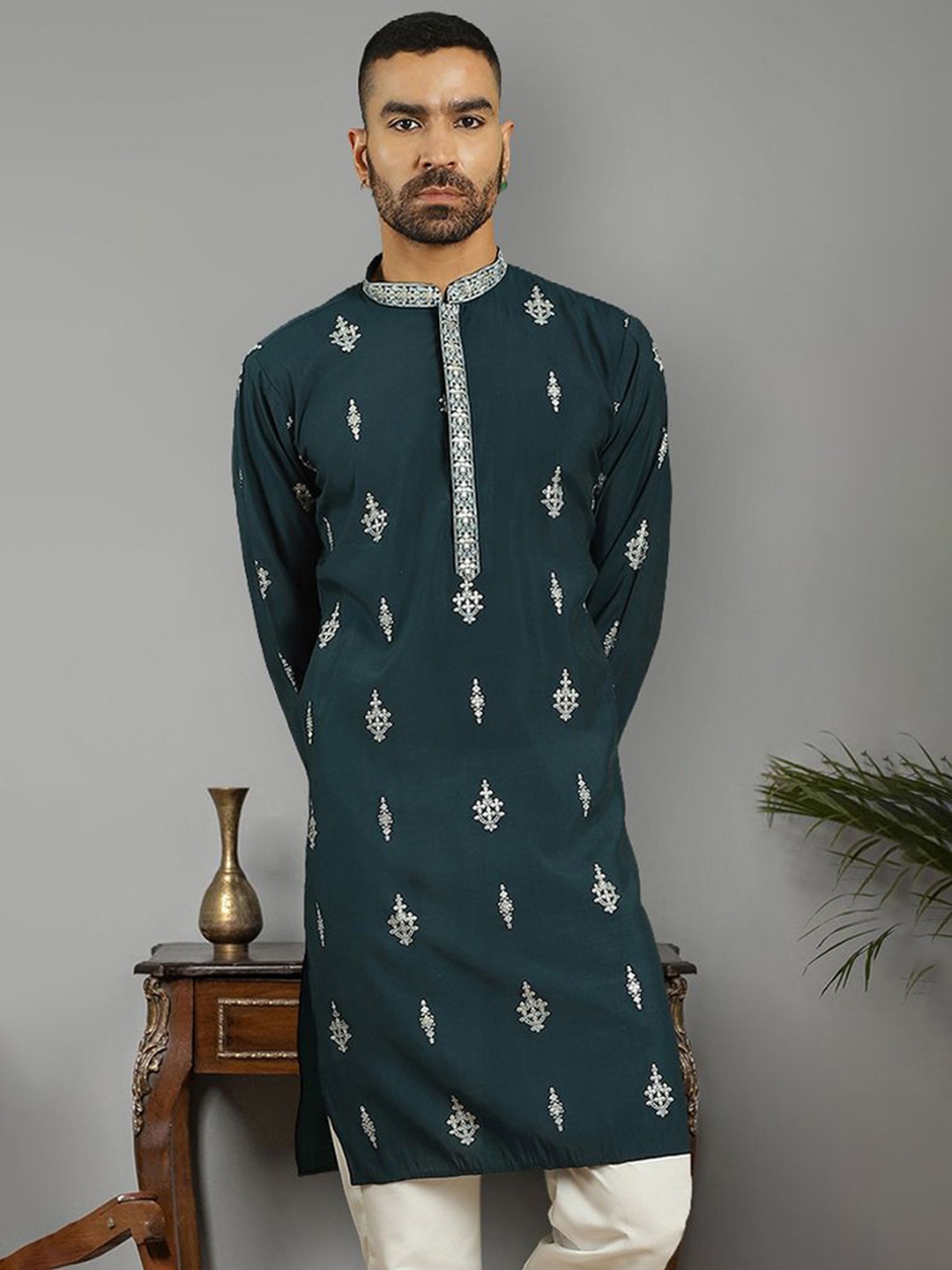 

Jompers Men Quirky Embroidered Thread Work Anarkali Kurta, Teal