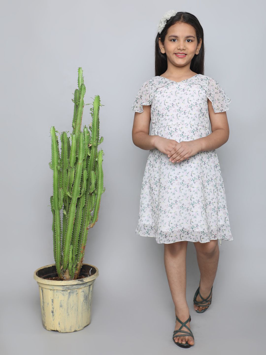

BAESD Floral Print Flutter Sleeve Cotton Fit & Flare Dress, White